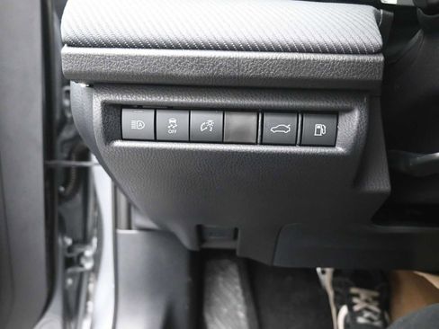 New 2026 Toyota Camry SE image 9