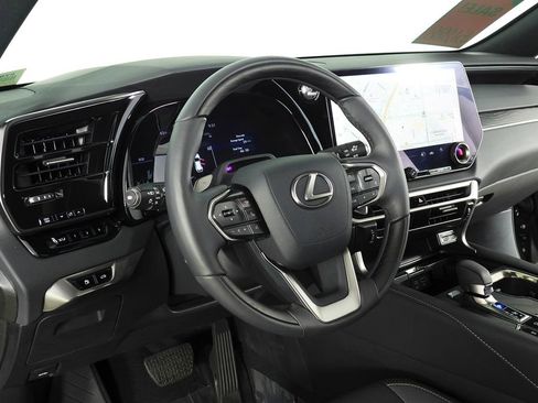 Used 2025 Lexus RX 350 Premium w/ Convenience Package FWD image 32