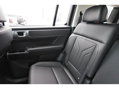 Used 2026 Hyundai Santa Fe SEL FWD image 12