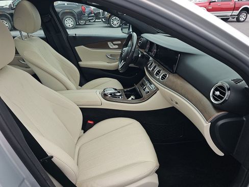 Used 2019 Mercedes-Benz E 450 4MATIC Sedan w/ Driver Assistance Package image 13