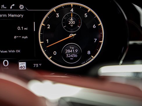 Used 2022 Bentley Flying Spur W12 AWD/4WD image 48