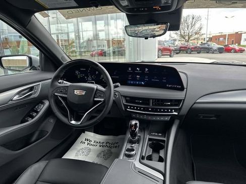 Certified 2025 Cadillac CT5 Premium Luxury w/ Technology Package image 32