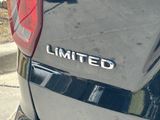 Used 2017 Ford Explorer Limited image 5