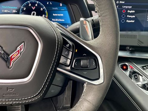 Used 2024 Chevrolet Corvette Stingray Premium Conv w/ Z51 Performance Package image 21