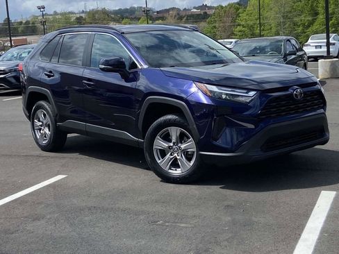Used 2024 Toyota RAV4 XLE FWD image 1