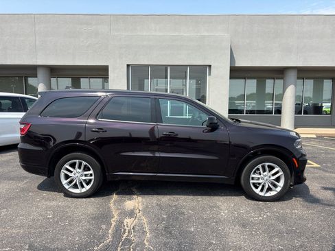 Used 2025 Dodge Durango GT AWD/4WD image 4