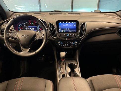 Used 2022 Chevrolet Equinox RS w/ Infotainment Package AWD/4WD image 9