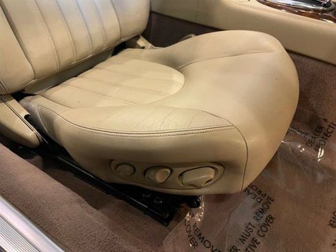 Used 2006 Jaguar XK8 Convertible RWD image 65