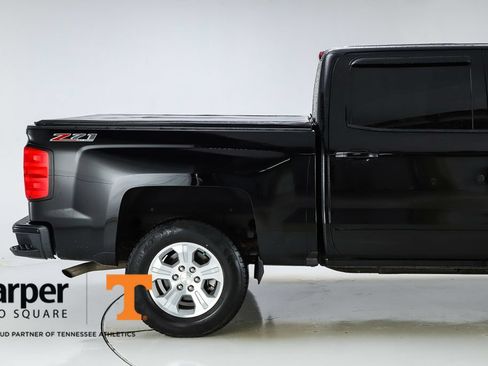 Used 2017 Chevrolet Silverado 1500 LT w/ All Star Edition AWD/4WD image 11