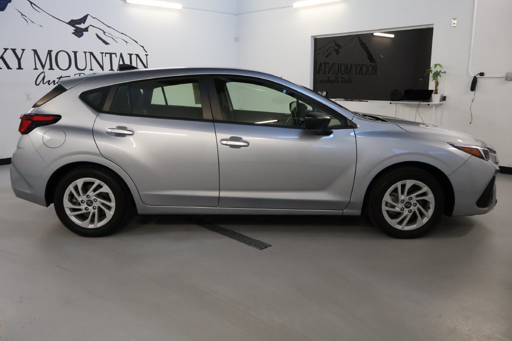 Used 2024 Subaru Impreza 2.0i AWD/4WD image 8