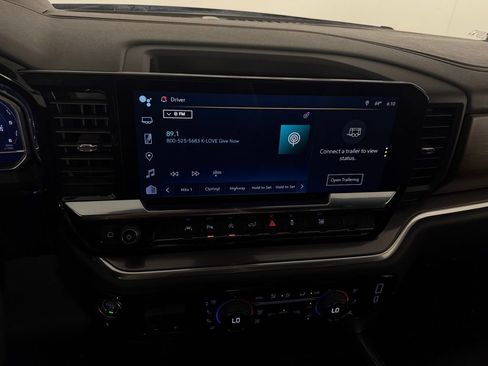 Used 2024 Chevrolet Silverado 1500 High Country AWD/4WD image 19