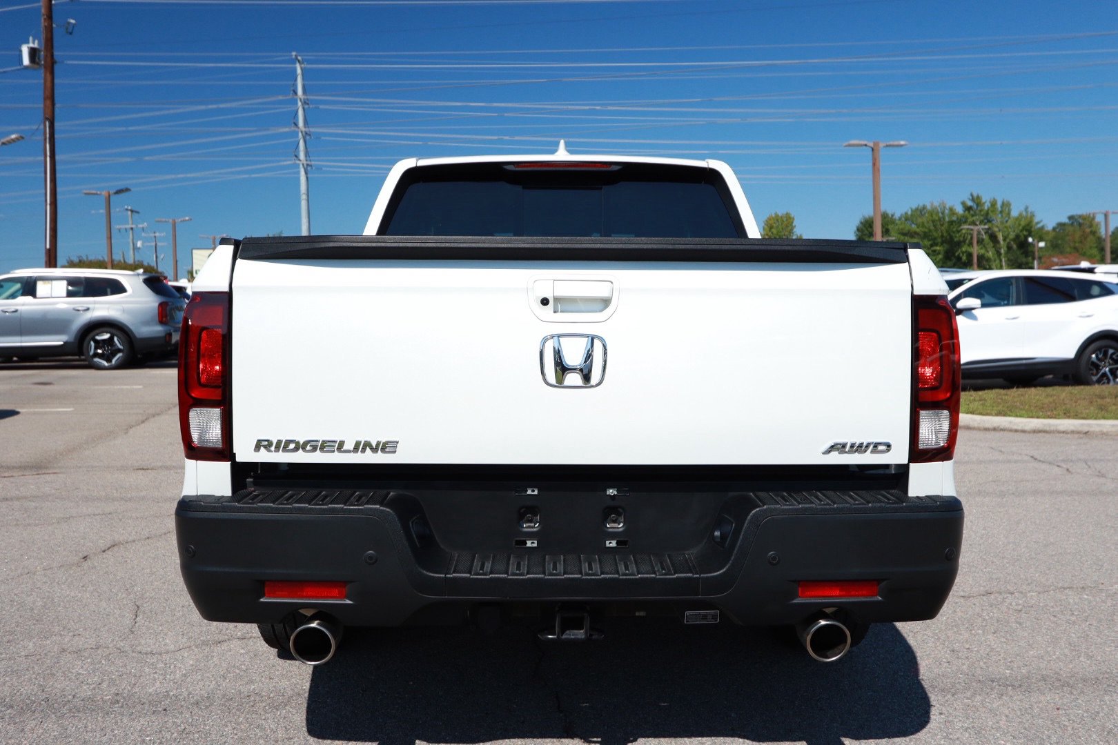 Used 2023 Honda Ridgeline RTL-E image 4