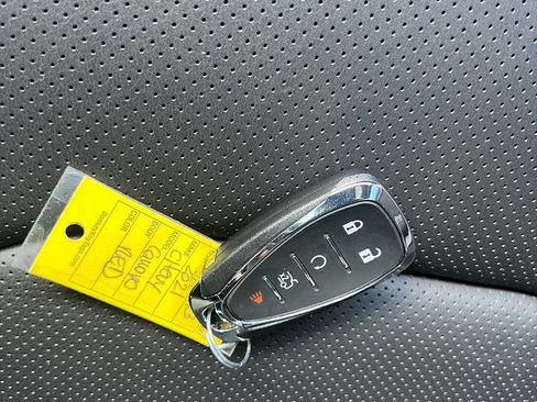 Used 2021 Chevrolet Camaro SS w/ Wild Cherry Design Package 2 image 17