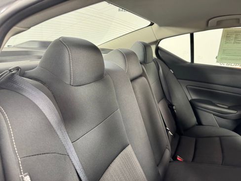 Used 2024 Nissan Altima 2.5 SV image 22