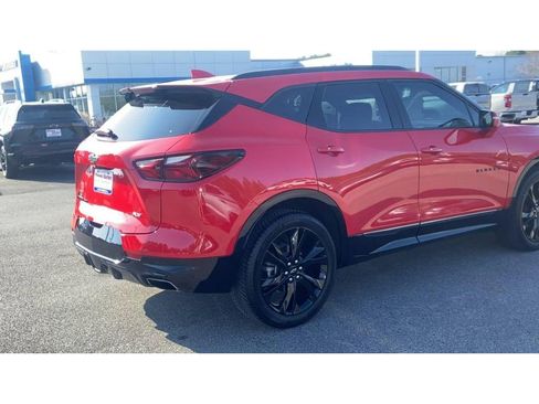 Used 2021 Chevrolet Blazer RS w/ Enhanced Convenience Package image 2