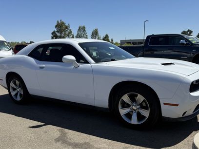Used 2015 Dodge Challenger SXT
