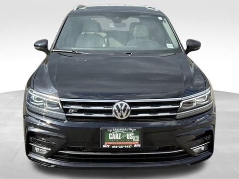 Used 2020 Volkswagen Tiguan SEL Premium R-Line image 2