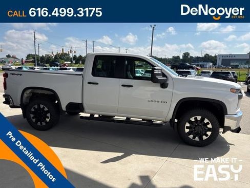 Used 2021 Chevrolet Silverado 2500 W/T w/ WT Fleet Convenience Package AWD/4WD image 5
