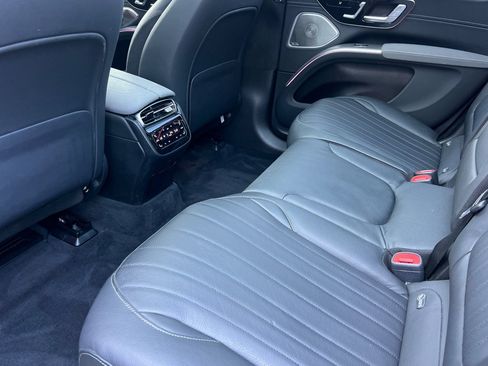 Used 2023 Mercedes-Benz EQS 580 4MATIC SUV image 27