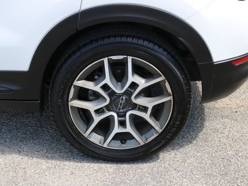 Used 2019 FIAT 500X Trekking Plus w/ Premium Group AWD/4WD image 9