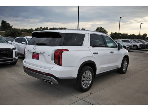 Certified 2025 Hyundai Palisade SEL AWD/4WD image 8