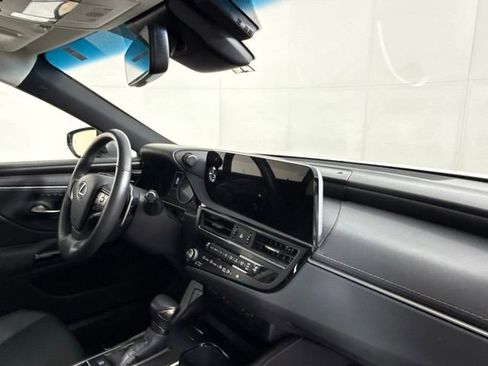 Certified 2025 Lexus ES 300h 300h image 35