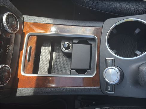 Used 2014 Mercedes-Benz GLK 350 4MATIC image 22