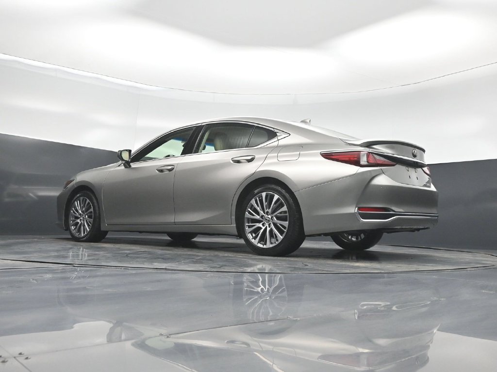 Used 2019 Lexus ES 300h w/ Premium Package FWD image 50