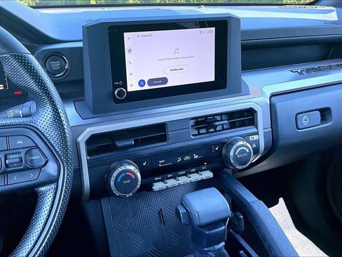 Used 2026 Toyota Tacoma SR5 AWD/4WD image 18