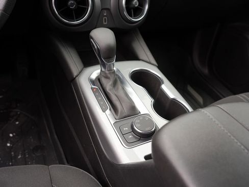 Used 2022 Chevrolet Blazer LT image 25