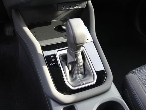 Certified 2025 Subaru Forester Premium image 25