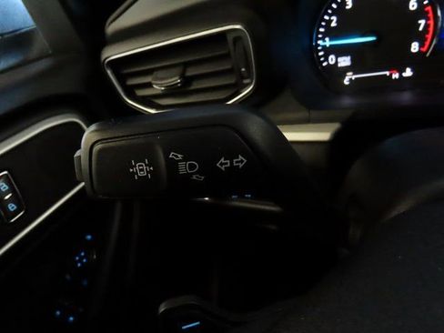 Used 2020 Ford Explorer XLT w/ Equipment Group 202A image 35