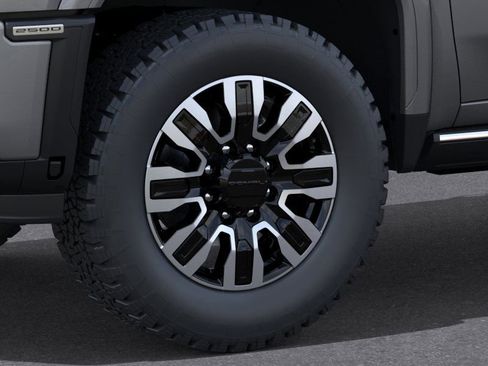 Used 2026 GMC Sierra 2500 Denali Ultimate image 9
