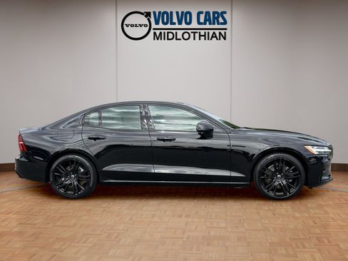 Used 2023 Volvo S60 B5 Plus w/ Climate Package AWD/4WD image 18