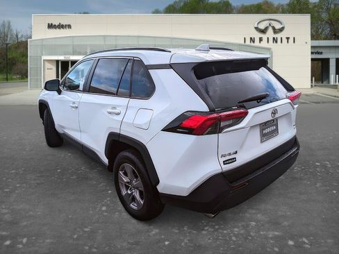 Used 2024 Toyota RAV4 XLE AWD/4WD image 5