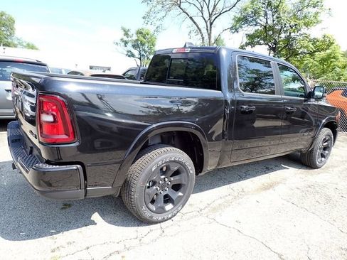 New 2027 RAM 1500 4x4 Crew Cab image 8