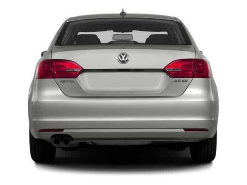 Used 2014 Volkswagen Jetta S image 5