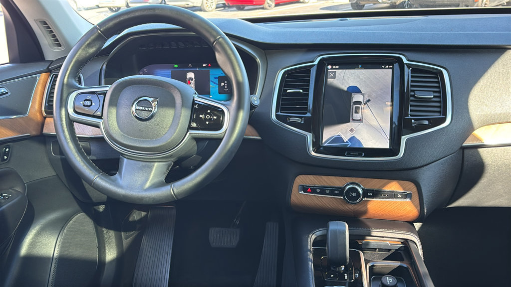 Certified 2025 Volvo XC90 B6 Plus AWD/4WD image 8