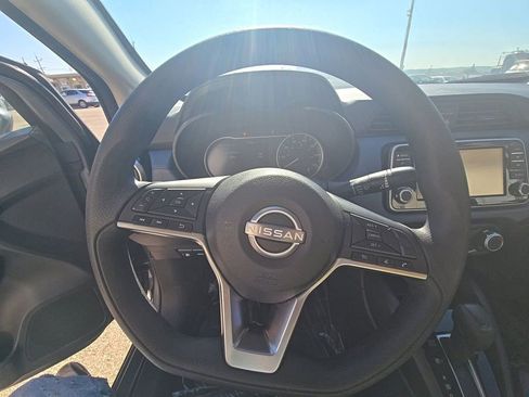 Certified 2025 Nissan Versa SV FWD image 6