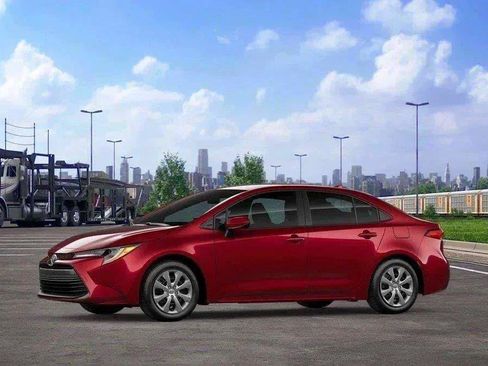 New 2026 Toyota Corolla LE FWD image 25