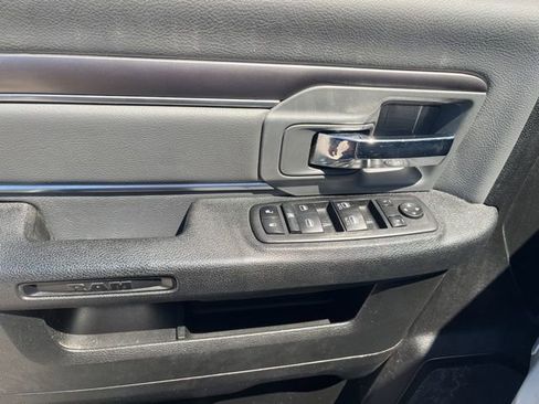 Used 2023 RAM 1500 Classic SLT w/ Electronics Group AWD/4WD image 7