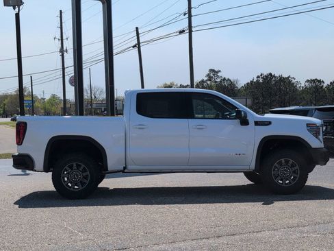 New 2026 GMC Sierra 1500 AT4X AWD/4WD image 6