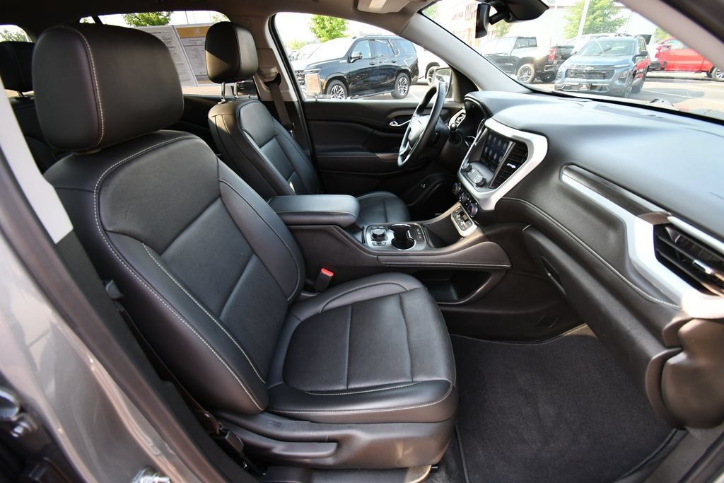 Used 2023 GMC Acadia SLT AWD/4WD image 22