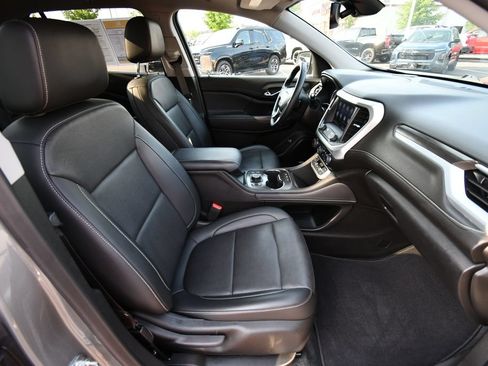 Used 2023 GMC Acadia SLT AWD/4WD image 22