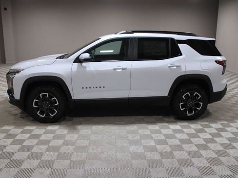 New 2026 Chevrolet Equinox ACTIV AWD/4WD image 8