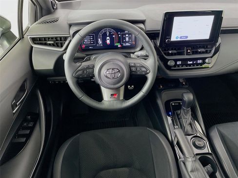 Used 2025 Toyota Corolla GR image 27