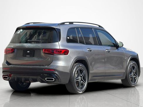 Used 2023 Mercedes-Benz GLB 250 image 5