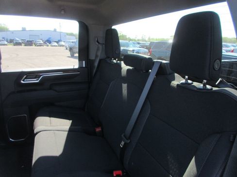 New 2026 GMC Sierra 2500 SLE w/ SLE Value Package; image 13