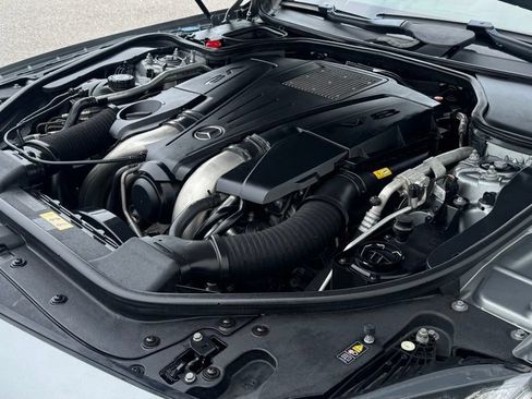 Used 2013 Mercedes-Benz SL 550 image 25