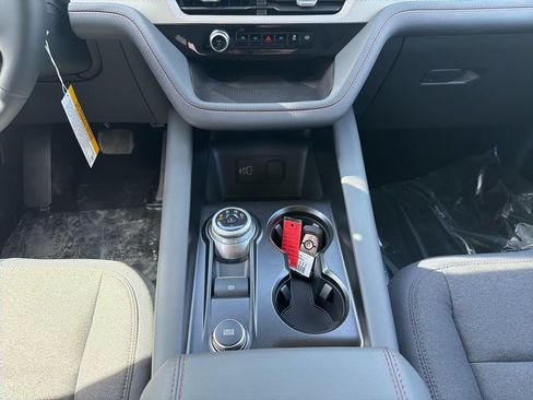 New 2026 Ford Explorer Active AWD/4WD image 15